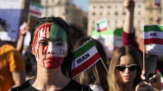 تاران بانگهێشتی باڵیۆزی ئیتالیا دەکات بۆ ناڕەزایەتی دەربڕین بەرامبەر دەستوەردانی ڕۆما لە کاروباری ئێران   