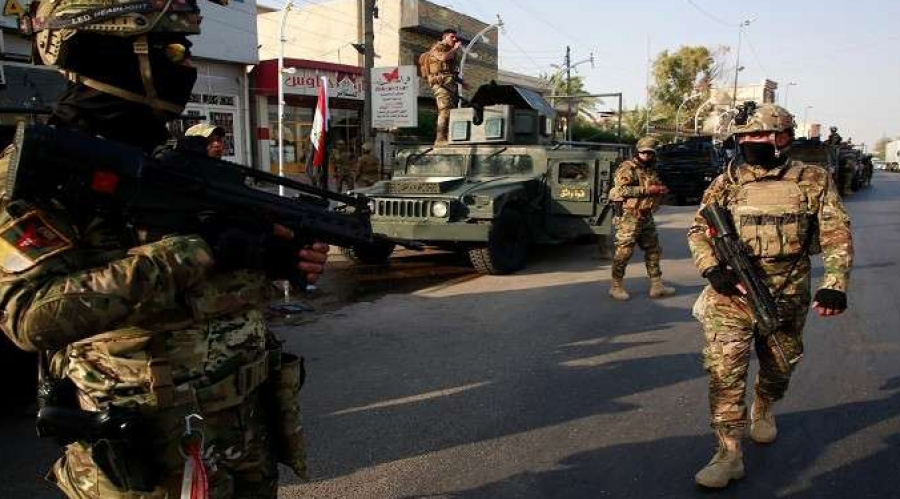 أعلنت مديرية الاستخبارات العسکرية، اليوم الجمعة، الإطاحة بثمانية وعشرين متهما٠‹ بينهم إرهابيون في خمس محافظات.   